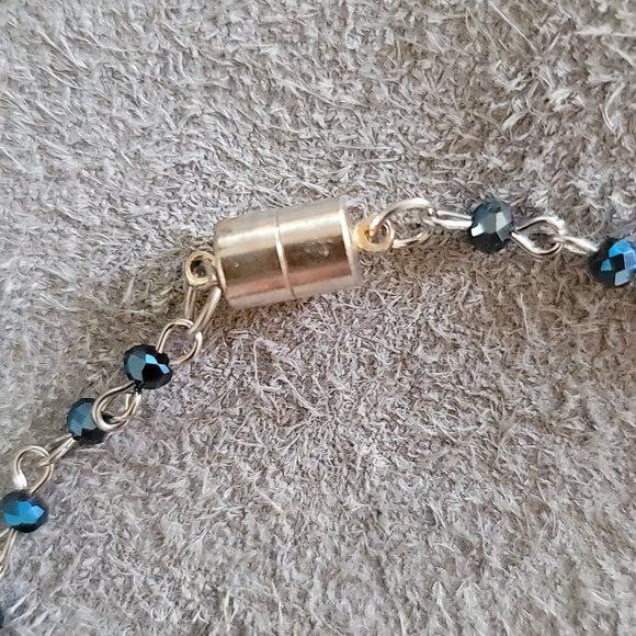 Anklet or Bracelet Silver Tone Blue Beads Butterfly Charm Fashion Jewelry - Picture 3 of 4